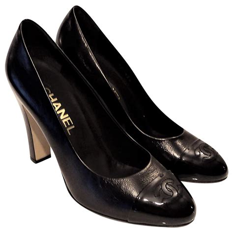 coco chanel black heels|Chanel pumps and shoes.